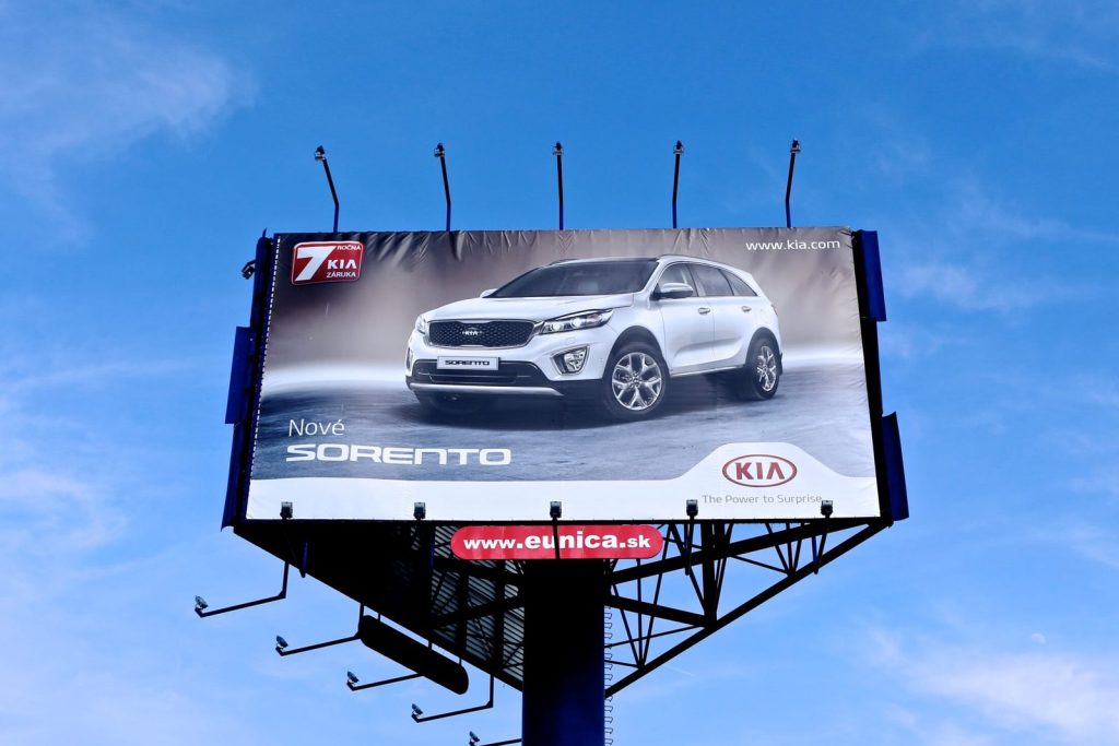 KIA, billboard